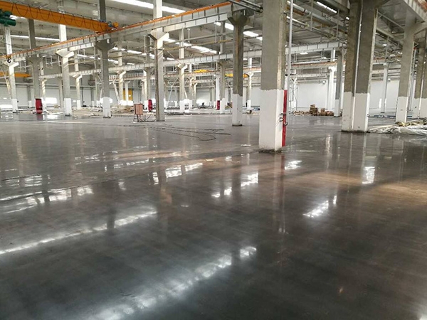 金剛砂耐磨地面